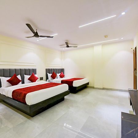 Hotel Surya Plaza New Delhi Exterior foto
