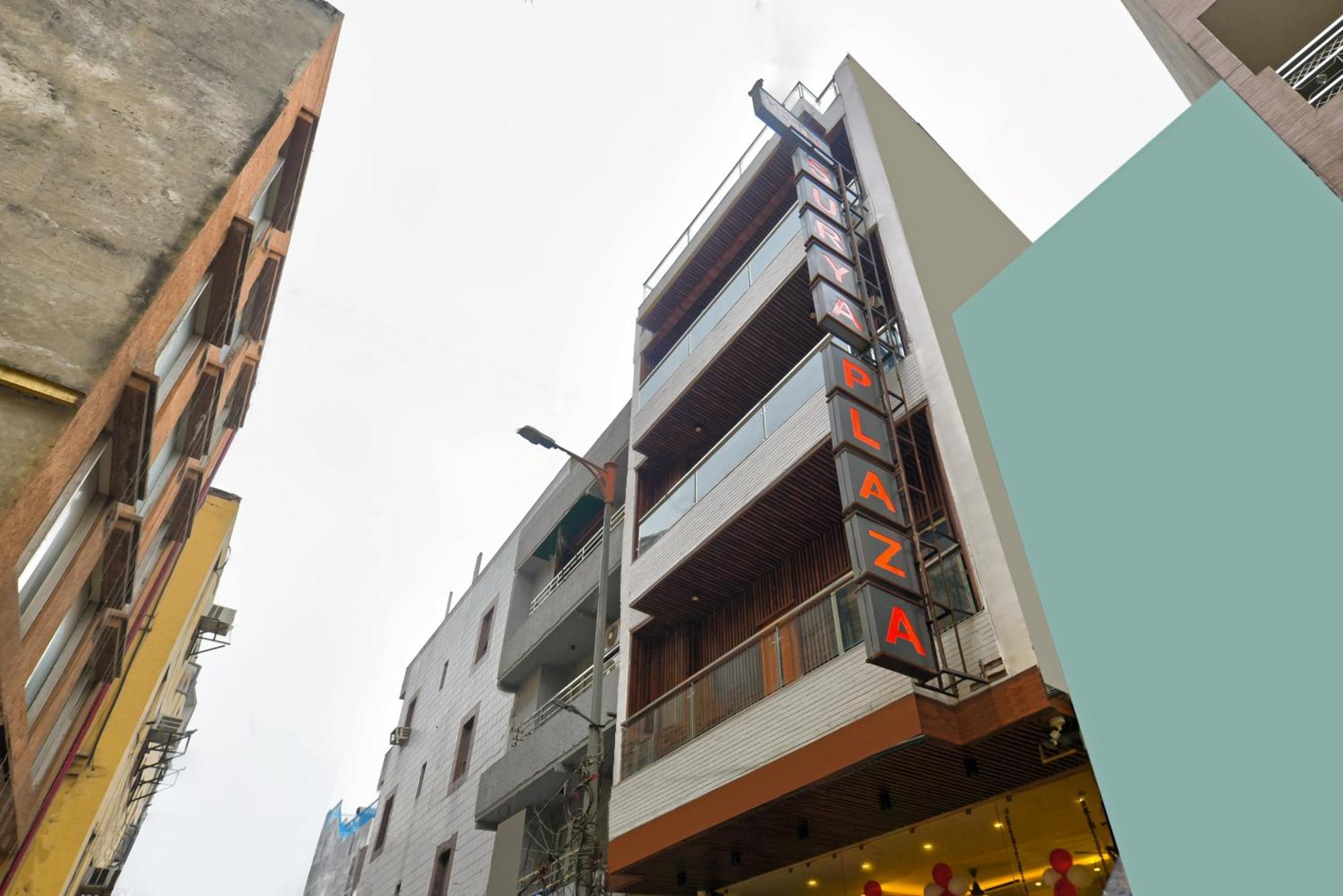 Hotel Surya Plaza New Delhi Exterior foto