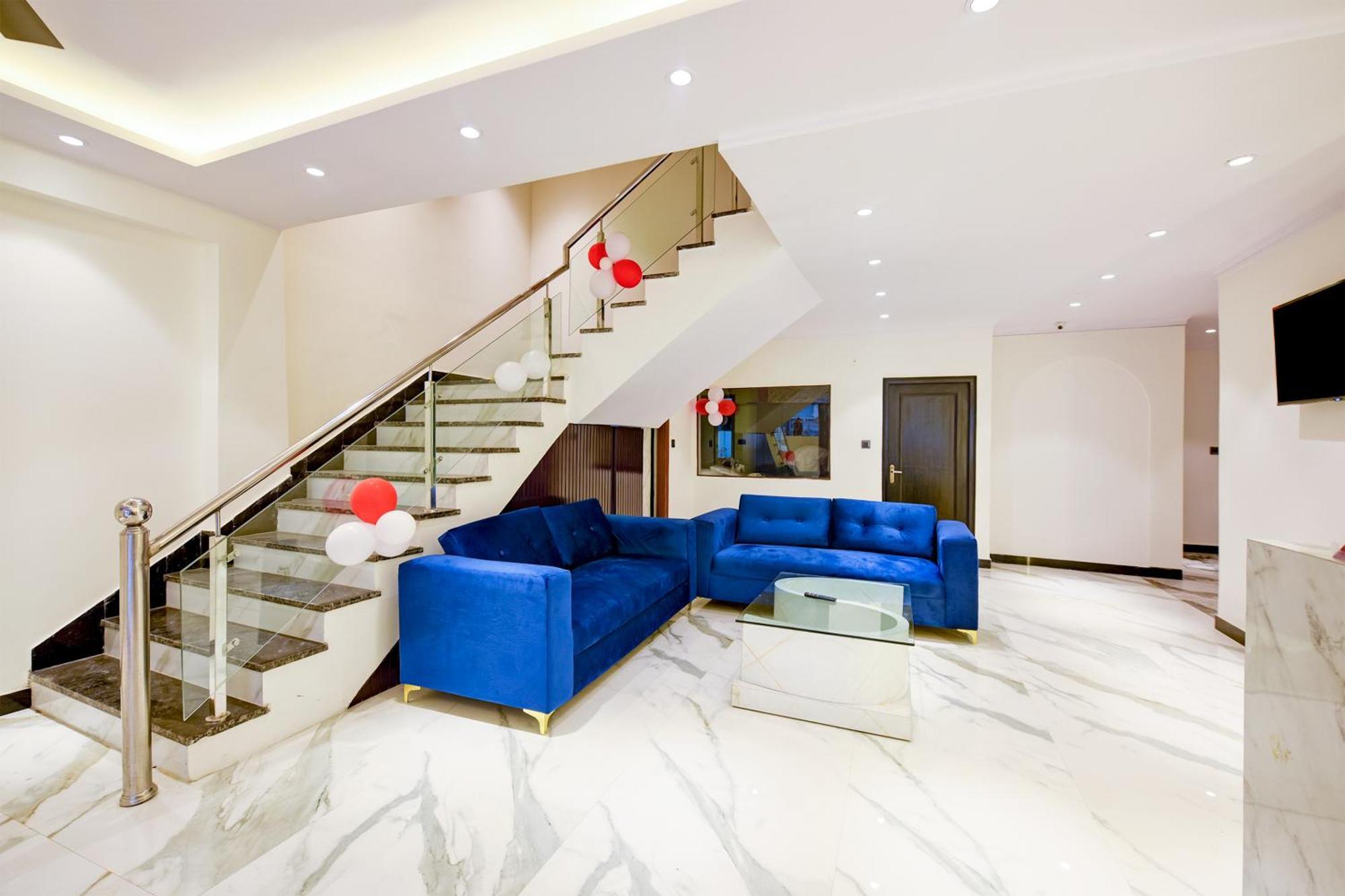 Hotel Surya Plaza New Delhi Exterior foto
