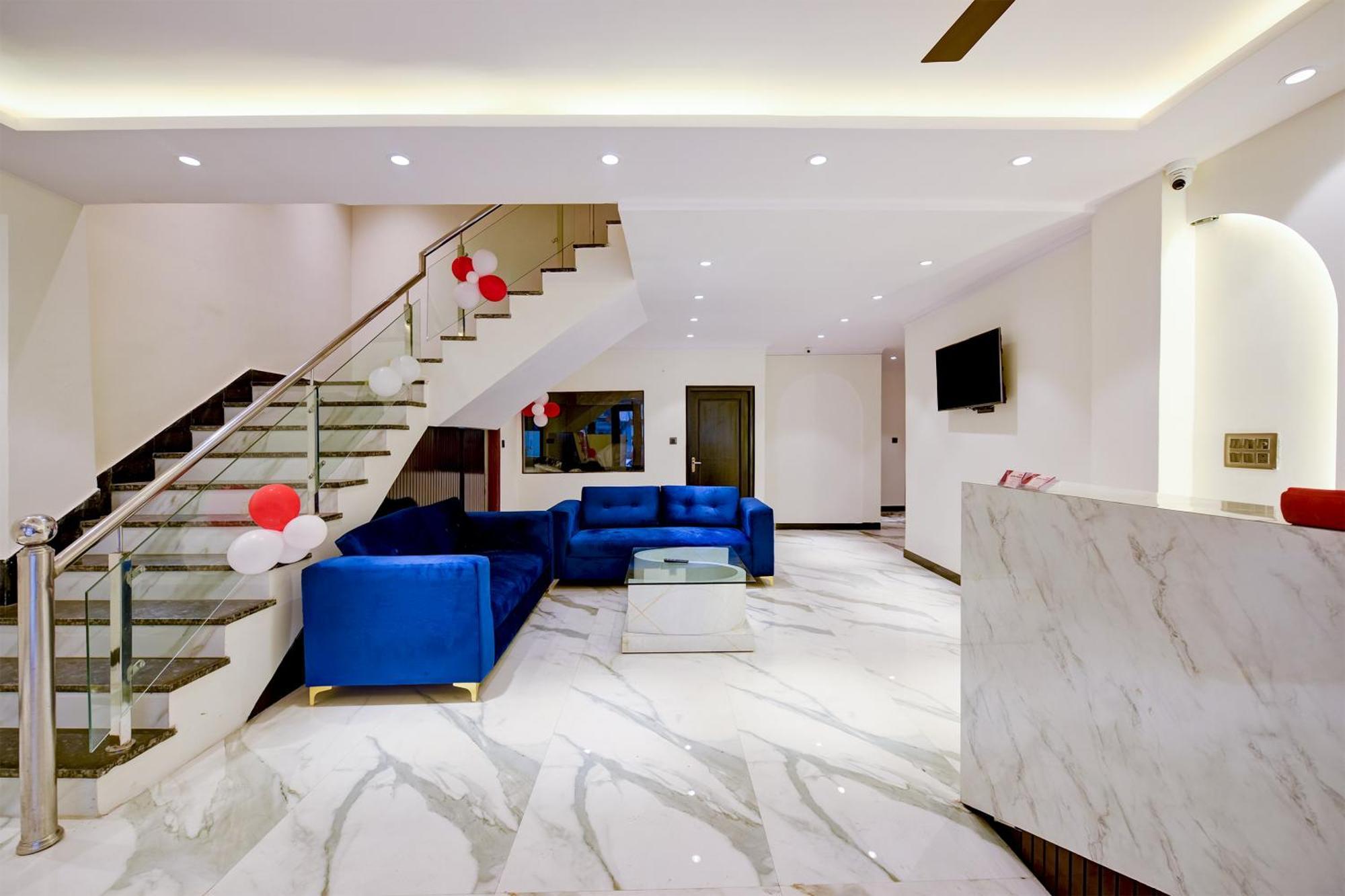 Hotel Surya Plaza New Delhi Exterior foto